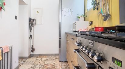 Maison rustique 10 pièces de 296 m² à Giroussens (81500)