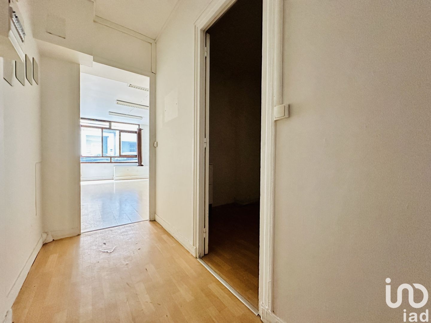 Local d'activités PARIS 37 1547802