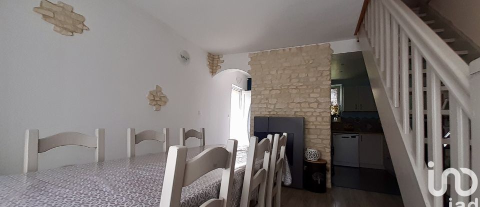 Maison 4 pièces de 75 m² à Saint-Pierre-en-Auge (14170)