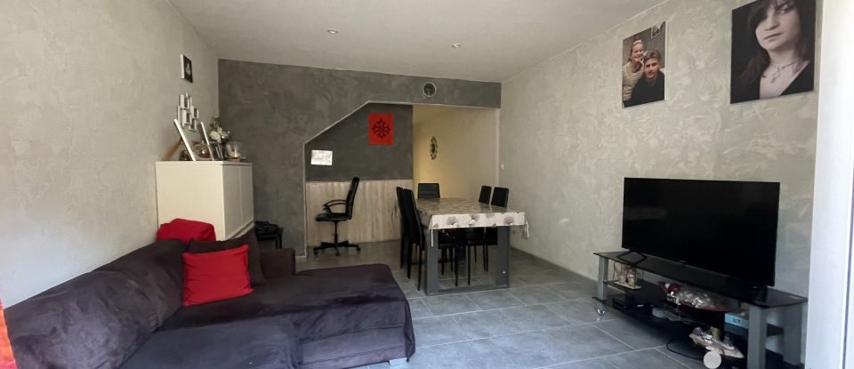 Maison de village 7 pièces de 122 m² à Pépieux (11700)