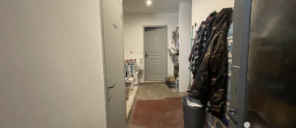 Maison de village 7 pièces de 122 m² à Pépieux (11700)