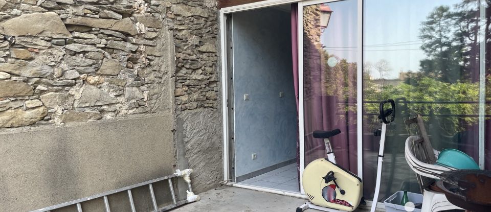 Maison de village 7 pièces de 122 m² à Pépieux (11700)