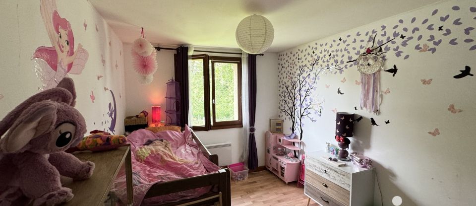 Traditional house 4 rooms of 84 m² in Latronquière (46210)