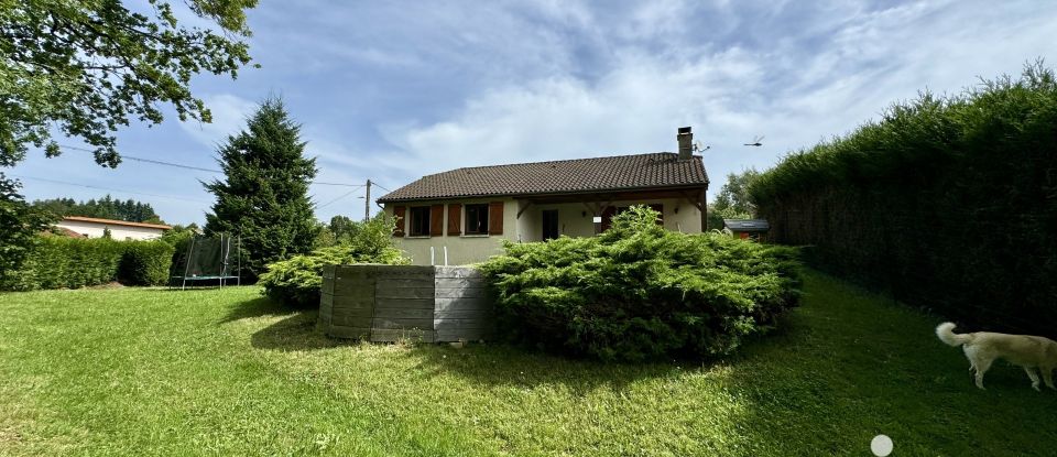 Traditional house 4 rooms of 84 m² in Latronquière (46210)