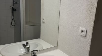 Studio 1 room of 18 m² in Clermont-Ferrand (63000)