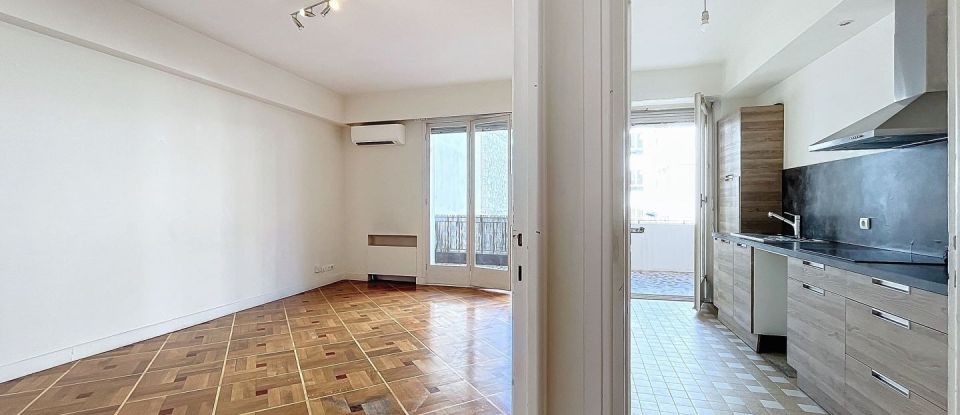 Apartment 1 room of 48 m² in Nice (06000)