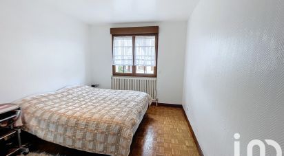 Traditional house 7 rooms of 128 m² in Reims (51100)