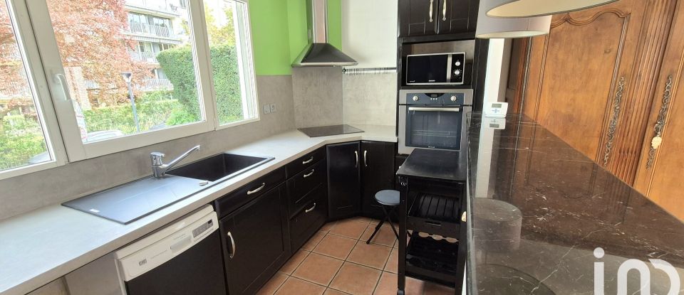 Apartment 4 rooms of 83 m² in Meudon (92190)