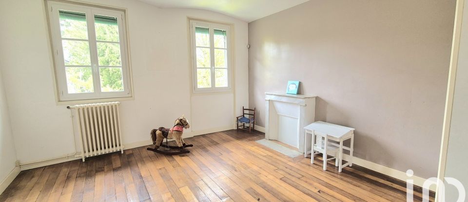Apartment 4 rooms of 83 m² in Meudon (92190)