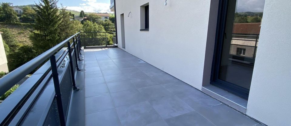 Apartment 3 rooms of 70 m² in Sorbiers (42290)