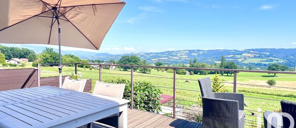Country home 5 rooms of 130 m² in Bassy (74910)