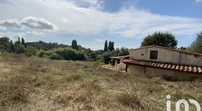 Land of 1,632 m² in Vence (06140)