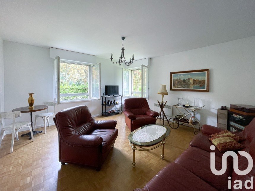 Apartment 3 rooms of 73 m² in Sucy-en-Brie (94370)