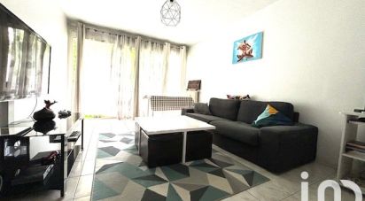 Apartment 3 rooms of 65 m² in Evry-Courcouronnes (91000)