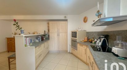Apartment 3 rooms of 94 m² in Fréjus (83370)
