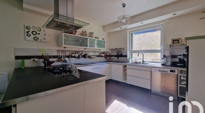 Maison traditionnelle 6 pièces de 168 m² à Gourin (56110)