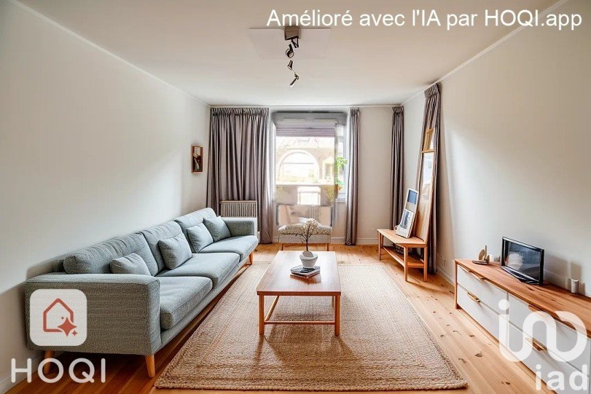 Duplex 3 rooms of 70 m² in Pontault-Combault (77340)