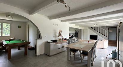 Maison 8 pièces de 202 m² à Josselin (56120)