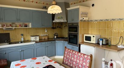 Maison 6 pièces de 144 m² à Ménéac (56490)