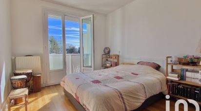 Duplex 4 rooms of 100 m² in Nantes (44100)