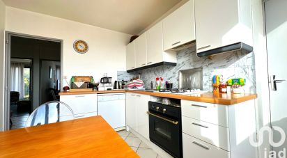 Appartement 4 pièces de 77 m² à Saint-Étienne (42000)