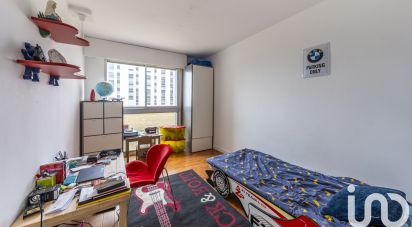 Apartment 4 rooms of 86 m² in Chevilly-Larue (94550)