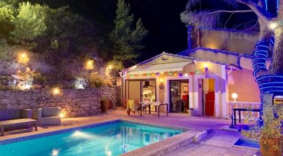 Maison 9 pièces de 320 m² à Beaumes-de-Venise (84190)