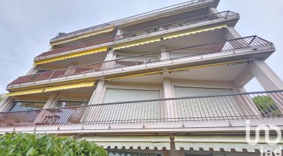 Apartment 3 rooms of 65 m² in Nice (06100)