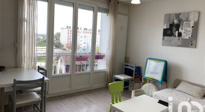 Apartment 3 rooms of 57 m² in Troyes (10000)