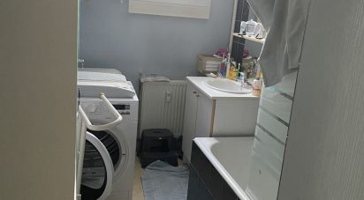 Apartment 3 rooms of 57 m² in Troyes (10000)