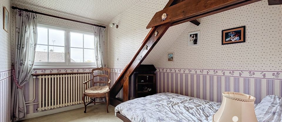 Traditional house 7 rooms of 102 m² in Saint-Memmie (51470)
