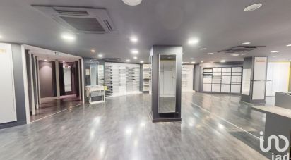 Local d'activités de 173 m² à Carhaix-Plouguer (29270)