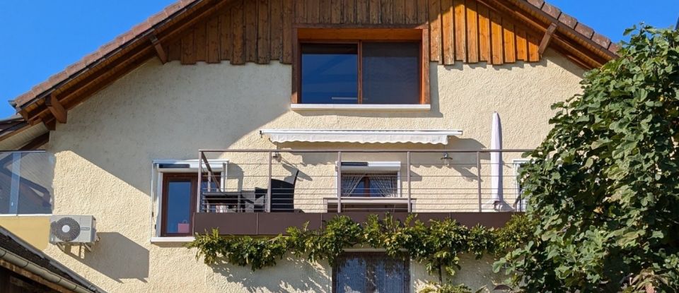 Country home 5 rooms of 130 m² in Bassy (74910)