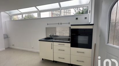 Apartment 2 rooms of 29 m² in Saint-Maur-des-Fossés (94100)
