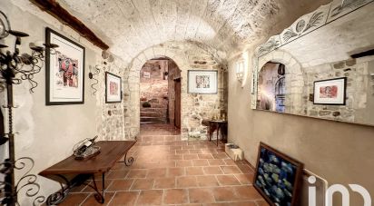Village house 5 rooms of 170 m² in Montfrin (30490)