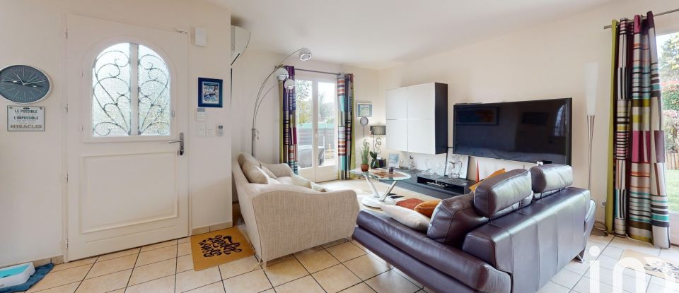 Pavilion 4 rooms of 82 m² in Clermont-Ferrand (63000)