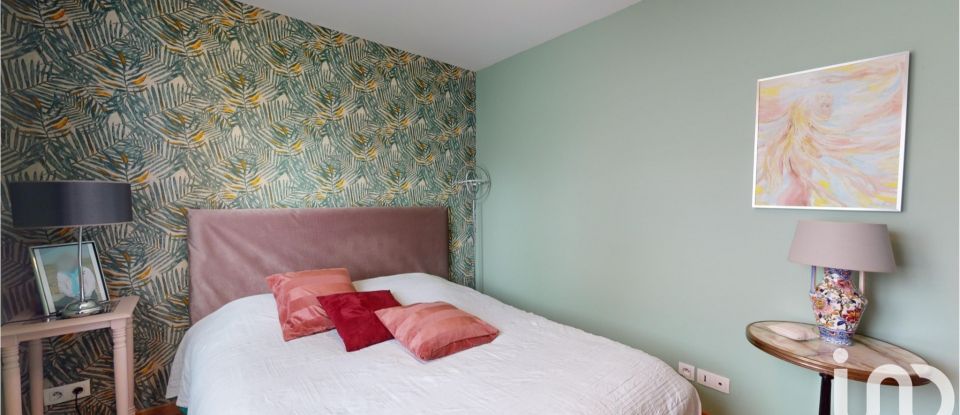 Pavilion 4 rooms of 82 m² in Clermont-Ferrand (63000)