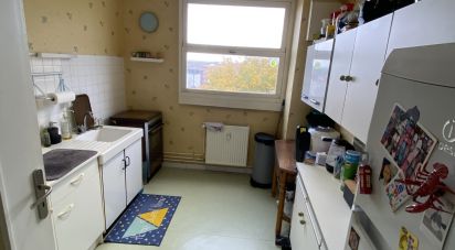 Apartment 3 rooms of 57 m² in Troyes (10000)