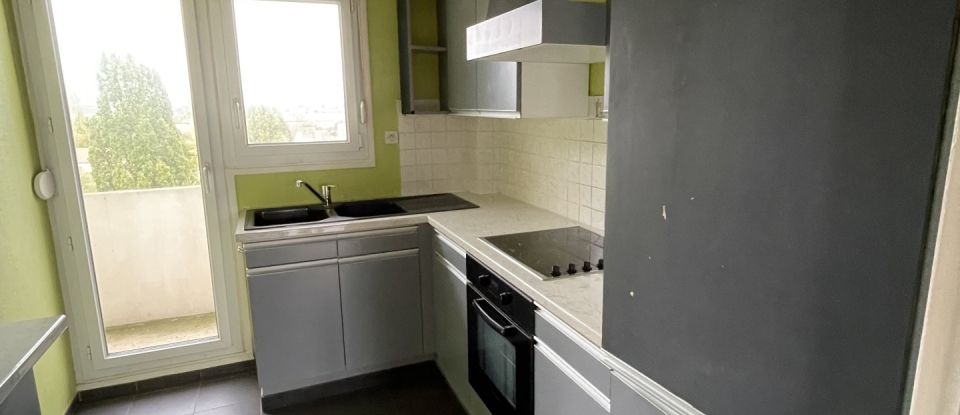 Apartment 4 rooms of 80 m² in Laon (02000)