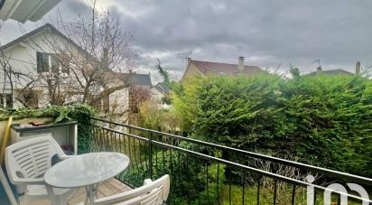 Traditional house 7 rooms of 146 m² in Verneuil-sur-Seine (78480)