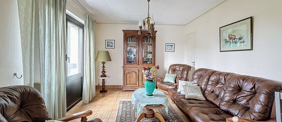 Apartment 4 rooms of 78 m² in Loudéac (22600)