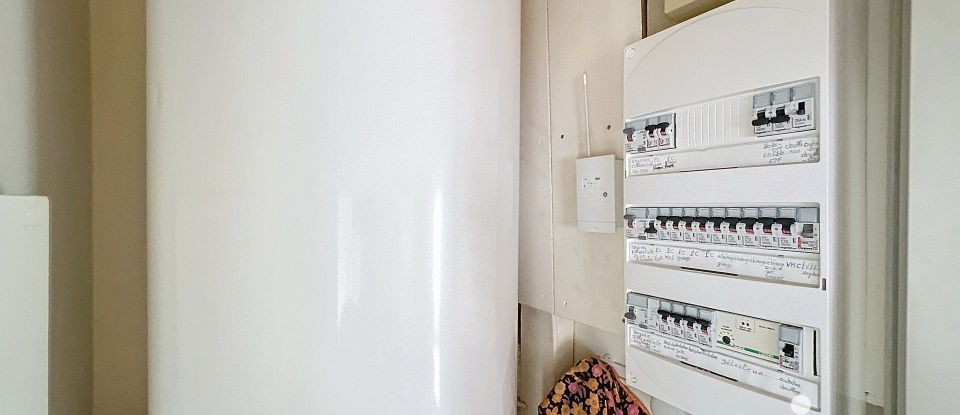 Apartment 4 rooms of 78 m² in Loudéac (22600)
