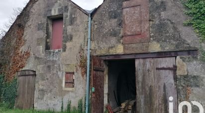 Parking of 50 m² in Vallères (37190)