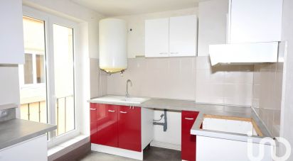 Apartment 2 rooms of 54 m² in Vienne (38200)