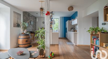 Apartment 3 rooms of 77 m² in Saint-Martin-d'Hères (38400)