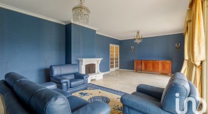 Apartment 3 rooms of 98 m² in Charbonnières-les-Bains (69260)