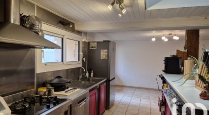 Country home 4 rooms of 112 m² in Angles (85750)