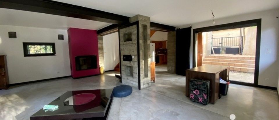 Maison 4 pièces de 149 m² à Nyons (26110)