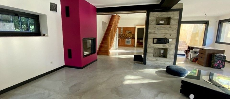 Maison 4 pièces de 149 m² à Nyons (26110)
