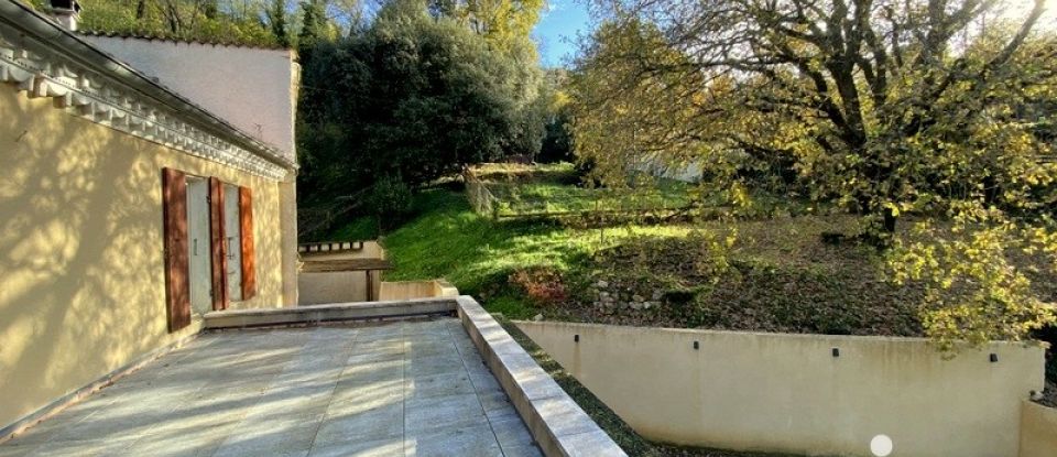 Maison 4 pièces de 149 m² à Nyons (26110)